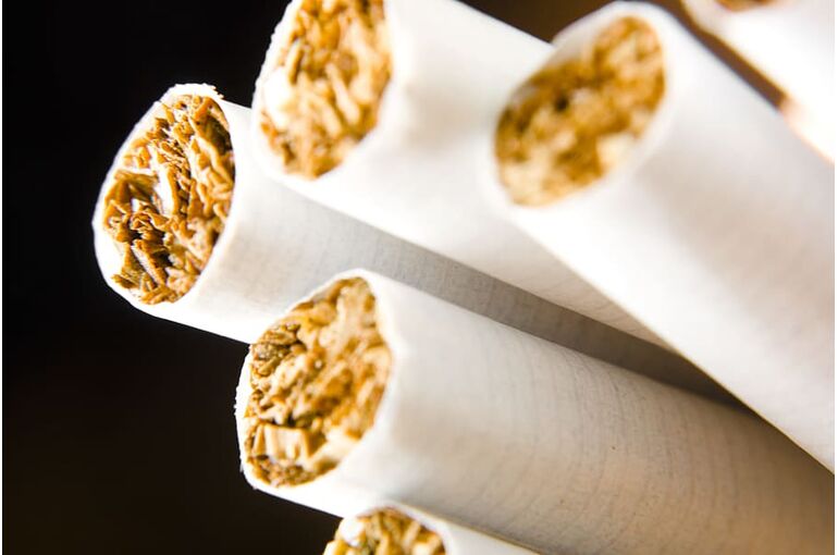 cigarettes-macro