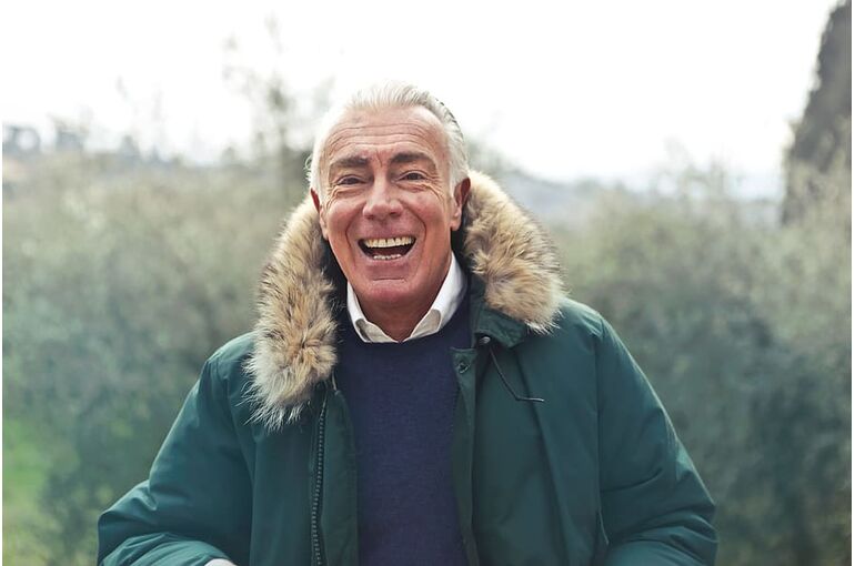 60-70-years-jacket-landscape-old