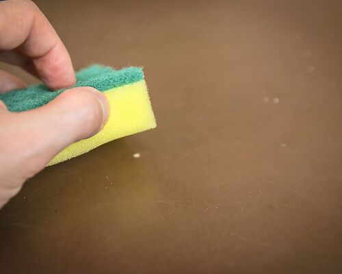 cleaning-washing-cleanup-sponge