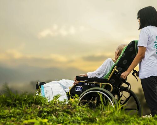 hospice-care-patient-elderly