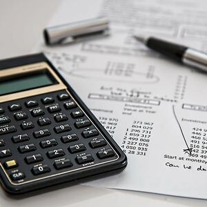 calculator-calculation-insurance-finance
